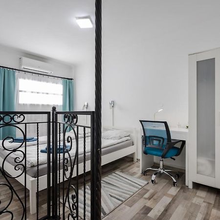 Bpr Simply Azure Apartment 布达佩斯 外观 照片